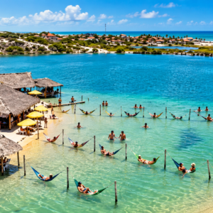 Encantos de Jericoacoara: Dunas, Lagoas e Mar | Aéreo