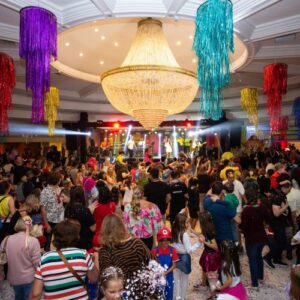 Carnaval no Madalosso: viva a magia de Curitiba com a Tâmega Turismo | Rodoviário