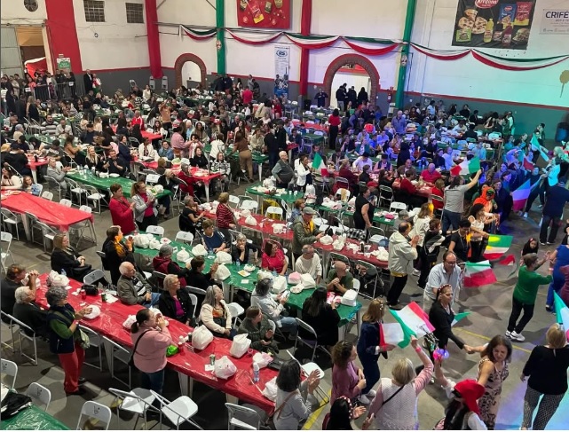 Festa de San Gennaro: uma noite inesquecível com a Tâmega Turismo | Passeio de 1 dia